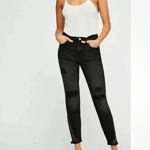 Free People About A Girl Black  Distressed High Rise Skinny Jeans 29 - Picture 6 of 9